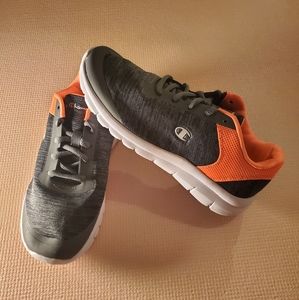 NEW Champion Gray/Orange Women's Size 6